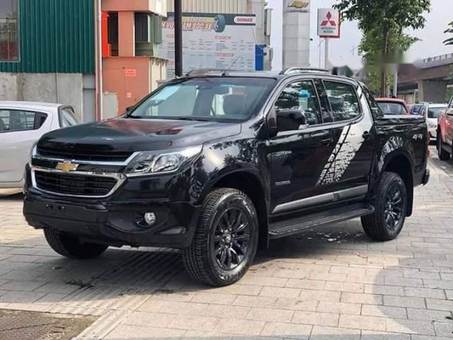 Bán ô tô Chevrolet Colorado 4x2 MT đời 2019, màu đen, xe nhập