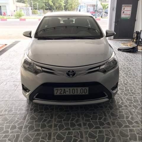 Cần bán lại xe Toyota Vios 1.5E 2014, màu bạc, nhập khẩu0