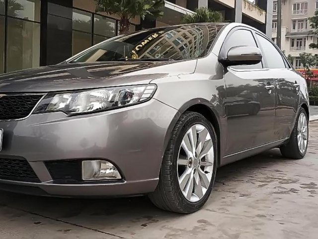 Cần bán Kia Cerato 1.6 AT năm sản xuất 2011, màu xám, nhập khẩu nguyên chiếc giá cạnh tranh