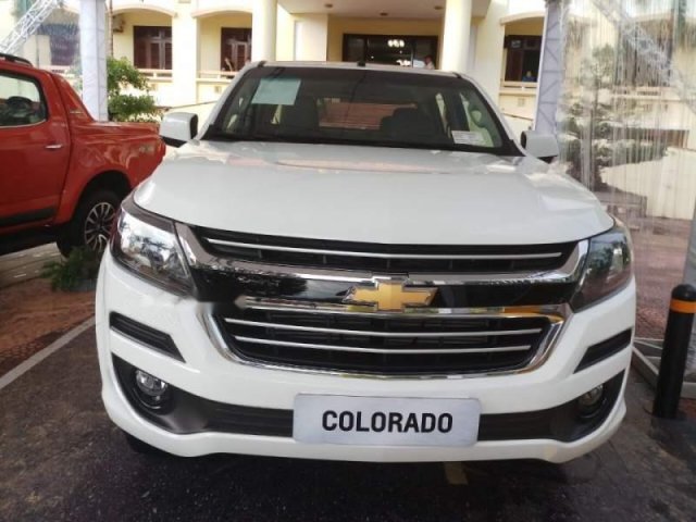 Bán Chevrolet Colorado 2.5 năm 2019, màu trắng, nhập khẩu, 651tr