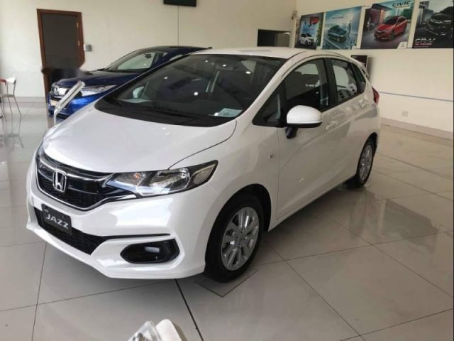 Bán Honda Jazz 2019, màu trắng, nhập khẩu nguyên chiếc, giá tốt