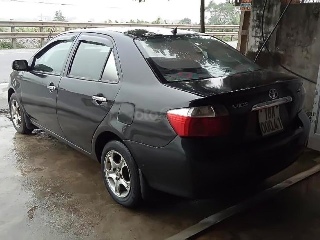 Xe Toyota Vios 1.5 MT sản xuất năm 2005, màu đen số sàn0