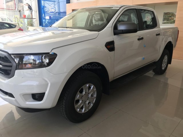 Ford Ranger Wildtrak giá tốt giao xe ngay thủ tục nhanh gọn hỗ trợ ngân hàng, LH Mr. Nam 0934224438 - 0963468416