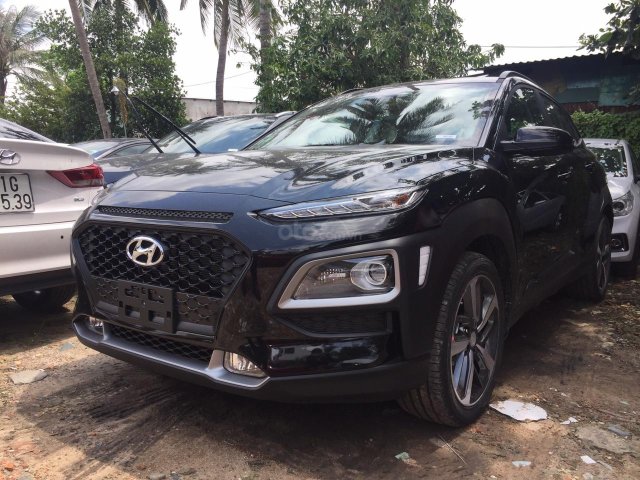 Nhận xe Hyundai Kona tiêu chuẩn đen chỉ với 180tr, lãi suất ưu đãi, xe giao ngay. LH: 0903175312