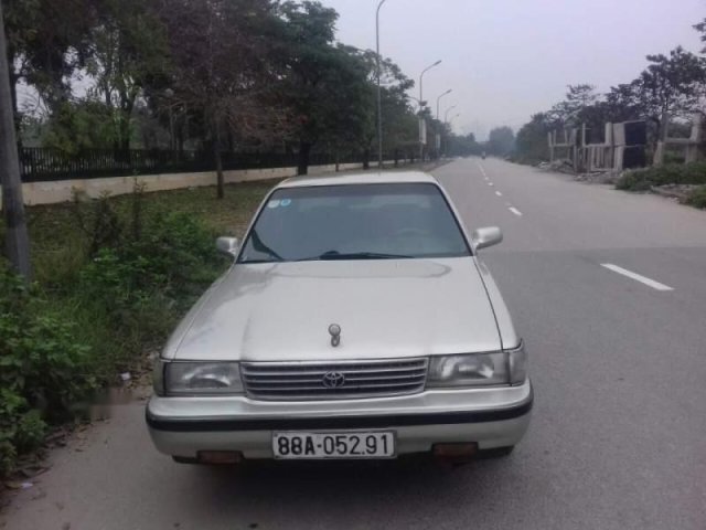 Cần bán xe Toyota Cressida năm 1993, màu xám, nhập khẩu nguyên chiếc, 78 triệu