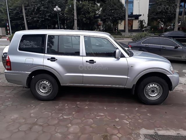 Mình bán Pajero số sàn 2 cầu, sx 2005, nhập khẩu, không niên hạn sử dụng