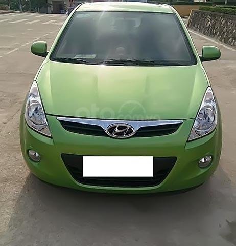 Bán Hyundai i20 nhập khẩu, sản xuất năm 2011, màu xanh, tên tư nhân, biển Hà Nội