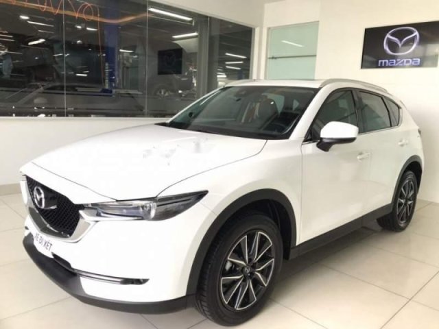 Cần bán Mazda CX 5 đời 2019, màu trắng, xe nhập, giá tốt