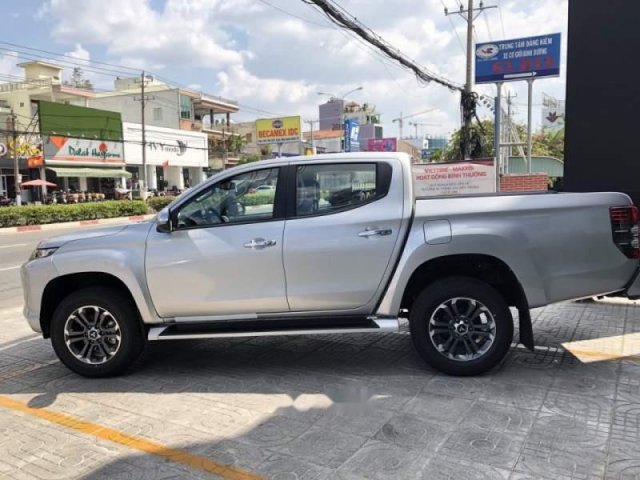 Bán xe Mitsubishi Triton năm 2019, màu bạc, xe nhập, giá chỉ 730 triệu0