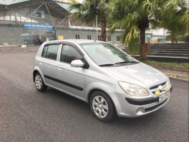 Bán xe Hyundai Getz sản xuất năm 2008, màu bạc, nhập khẩu nguyên chiếc chính chủ