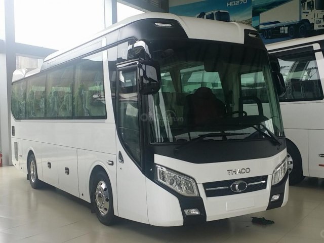 Bán Thaco Universe TB85S sản xuất 2018, màu trắng; Xe 29 chỗ mẫu mới, xe 29 chỗ Trường Hải