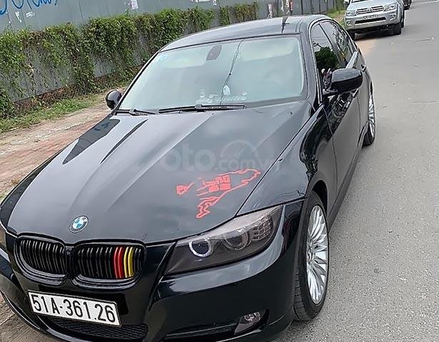 Cần bán xe BMW 3 Series 320i LCI đời 2009, màu đen, xe nhập, lý lịch xe rõ ràng, mới bảo dưỡng xong