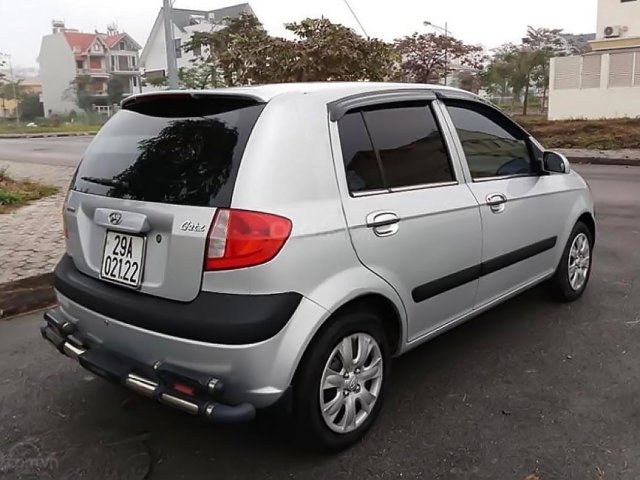 Bán Hyundai Getz sản xuất năm 2010, số tay, máy xăng, màu bạc