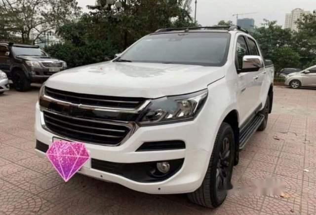 Bán xe Chevrolet Colorado High Country 2.8L 4x4 AT sản xuất năm 2017, màu trắng, nhập khẩu