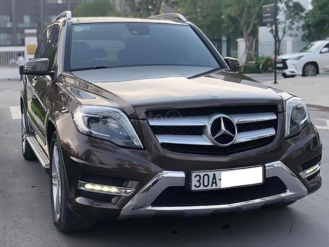 Bán xe Mercedes GLK 250 đời 2014, màu nâu