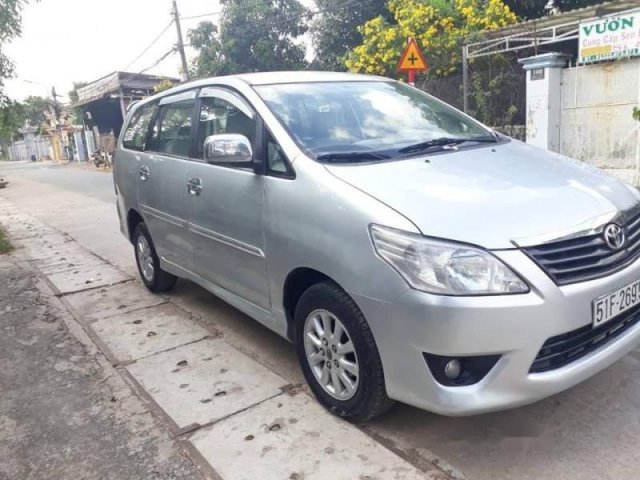 Bán ô tô Toyota Innova đời 2008, màu bạc  