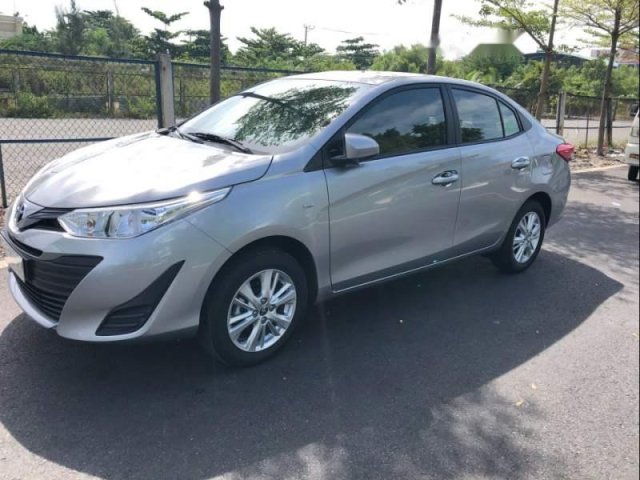 Cần bán gấp Toyota Vios 1.5 E MT 2018, màu bạc như mới, giá 520tr