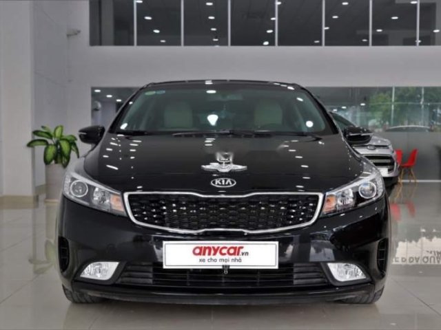 Cần bán Kia Cerato 1.6AT 2018, màu đen như mới