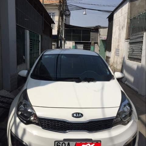 Cần bán lại xe Kia Rio 1.4 AT sản xuất 2017, màu trắng, nhập khẩu 0