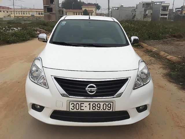 Bán xe Nissan Sunny XL sản xuất năm 2014, màu trắng, xe còn như mới