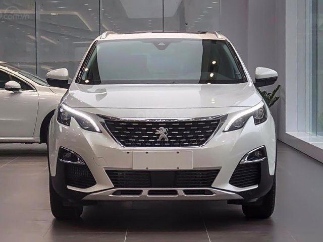 Cần bán Peugeot 5008 1.6 AT 2019, màu trắng