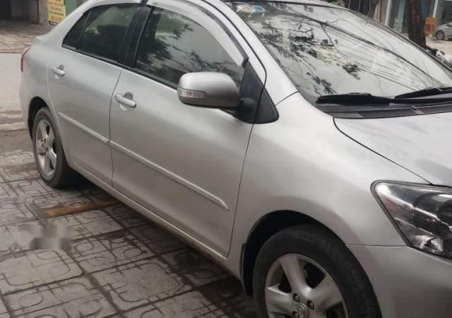 Bán ô tô Toyota Vios E năm sản xuất 2008, màu bạc xe gia đình