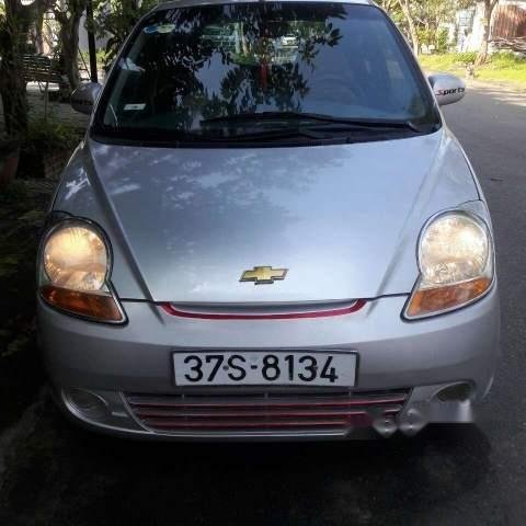 Cần bán xe Chevrolet Spark đời 2009, màu bạc, giá chỉ 115 triệu