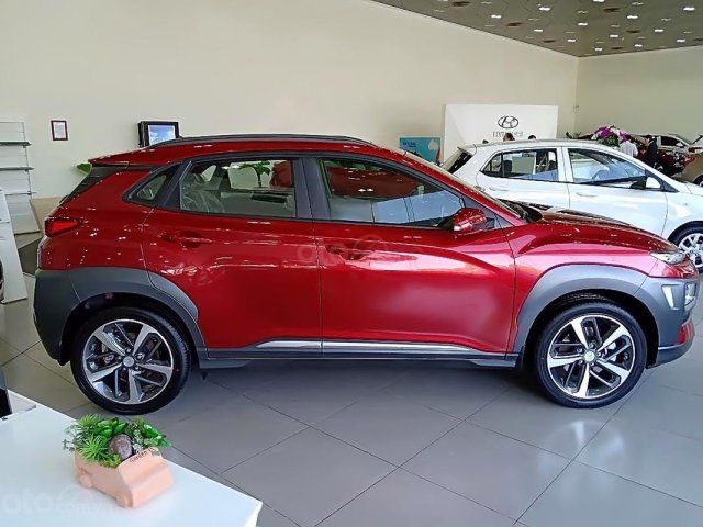 Bán Hyundai Kona 1.6 Turbo 2019, màu đỏ