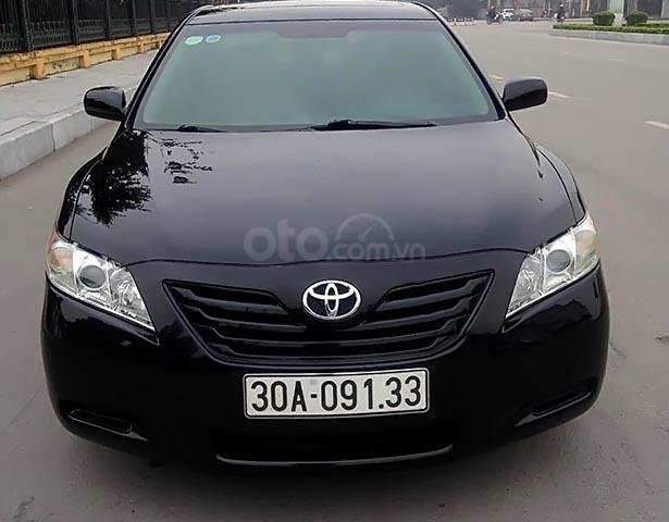 Cần bán xe Toyota Camry 2.4L năm sản xuất 2007, màu đen, nhập khẩu0