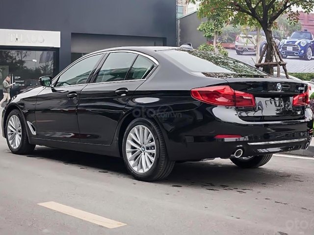 Bán xe BMW 5 Series 530i sản xuất 2019, màu đen, nhập khẩu Đức