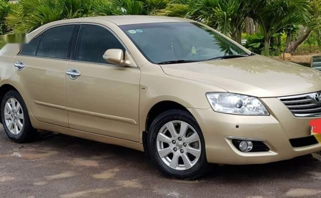 Bán xe Toyota Camry sản xuất năm 2008, màu vàng, xe nhập 