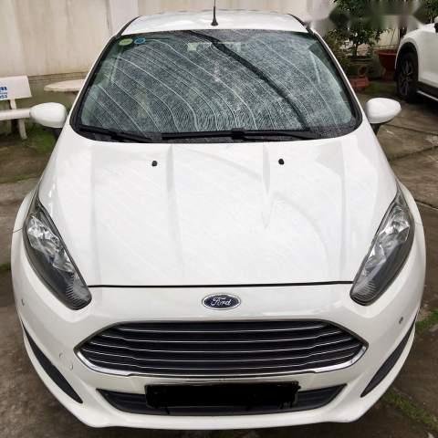 Bán Ford Fiesta AT sản xuất 2014, màu trắng