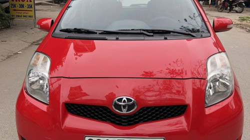 Bán Toyota Yaris AT năm sản xuất 2011, màu đỏ, 430 triệu