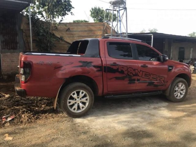 Bán Ford Ranger đời 2015, màu đỏ, nhập khẩu nguyên chiếc xe gia đình