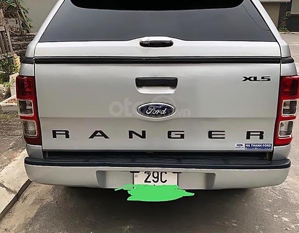 Bán Ford Ranger XLS AT năm sản xuất 2014, màu bạc, xe nhập chính chủ0