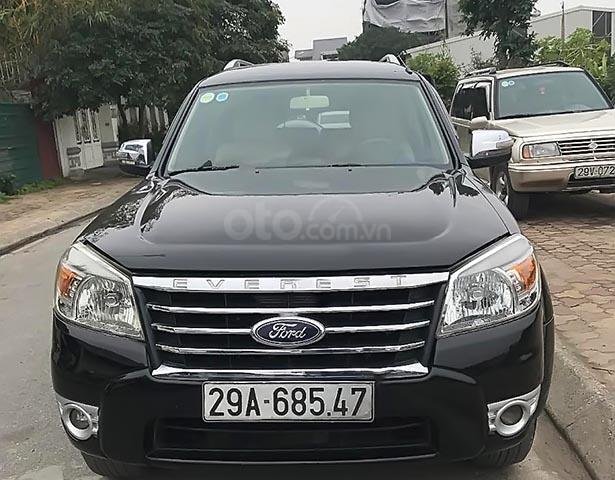 Xe Ford Everest 2.5 MT đời 2010, màu đen, giá tốt