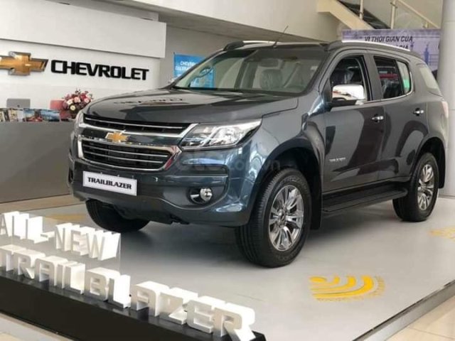 Bán Trailblazer AT 4x4, KM gói phụ kiện khi mua trong tháng 01