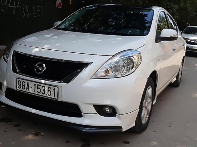 Bán Nissan Sunny XV năm 2017, màu trắng chính chủ, giá tốt