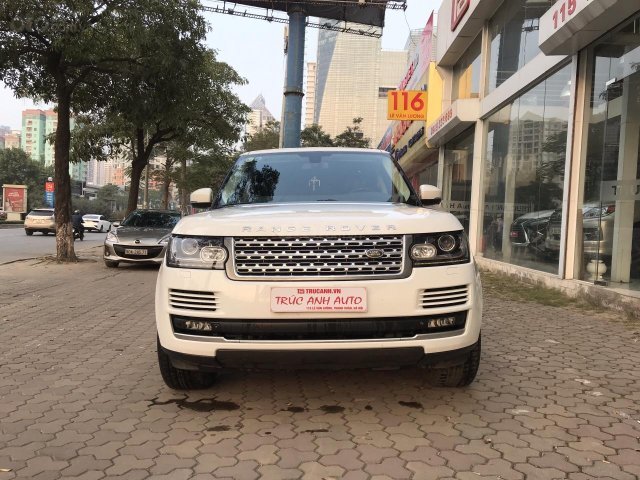 Cần bán LandRover Range Rover Evoque năm sản xuất 2014, màu trắng, nhập khẩu nguyên chiếc