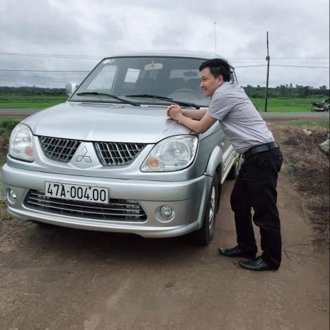 Cần bán Mitsubishi Jolie MT sản xuất năm 2002, xe đẹp, phun xăng điện tử