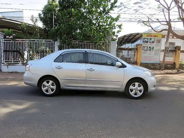 Bán xe Toyota Vios 1.5E sản xuất năm 2008, màu bạc, chính chủ