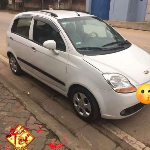 Bán ô tô Chevrolet Spark sản xuất năm 2010, màu trắng, xe nhập