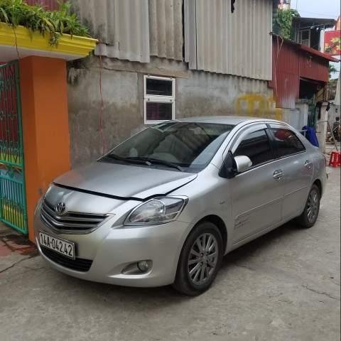 Cần bán gấp Toyota Vios năm 2012, màu bạc, nhập khẩu, giá 350tr