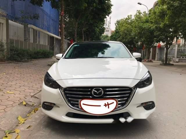 Bán Mazda 3 sản xuất năm 2017, màu trắng giá cạnh tranh