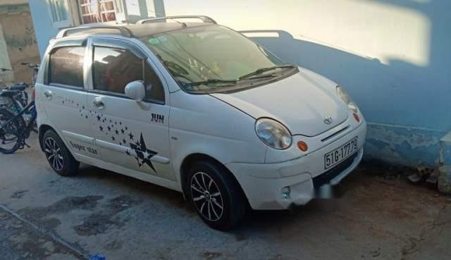 Cần bán lại xe Daewoo Matiz đời 2004, màu trắng chính chủ