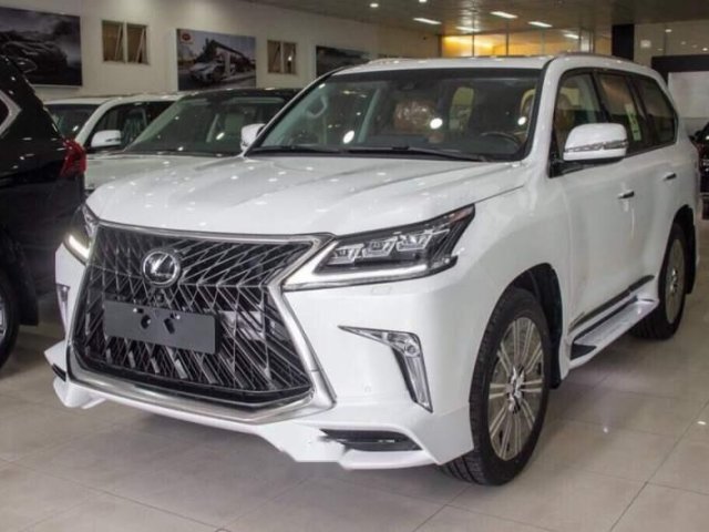 Bán Lexus LX 570 Sport đời 2019, màu trắng, xe nhập