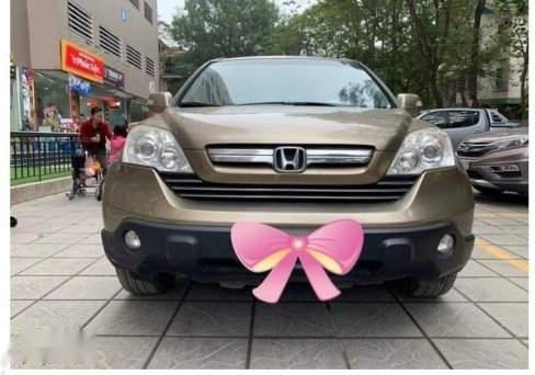 Bán Honda CR V đời 2010, màu vàng còn mới, giá tốt0