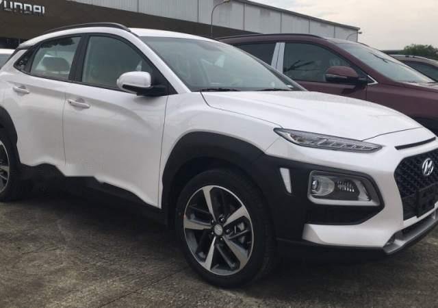 Bán xe Hyundai Kona đời 2019, màu trắng, 615tr