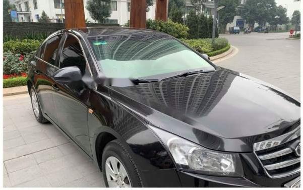 Bán Daewoo Lacetti năm sản xuất 2010, màu đen còn mới