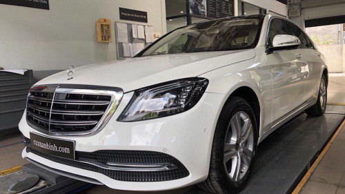 Bán ô tô Mercedes S450 đời 2018, màu trắng mới chạy 3.000 km